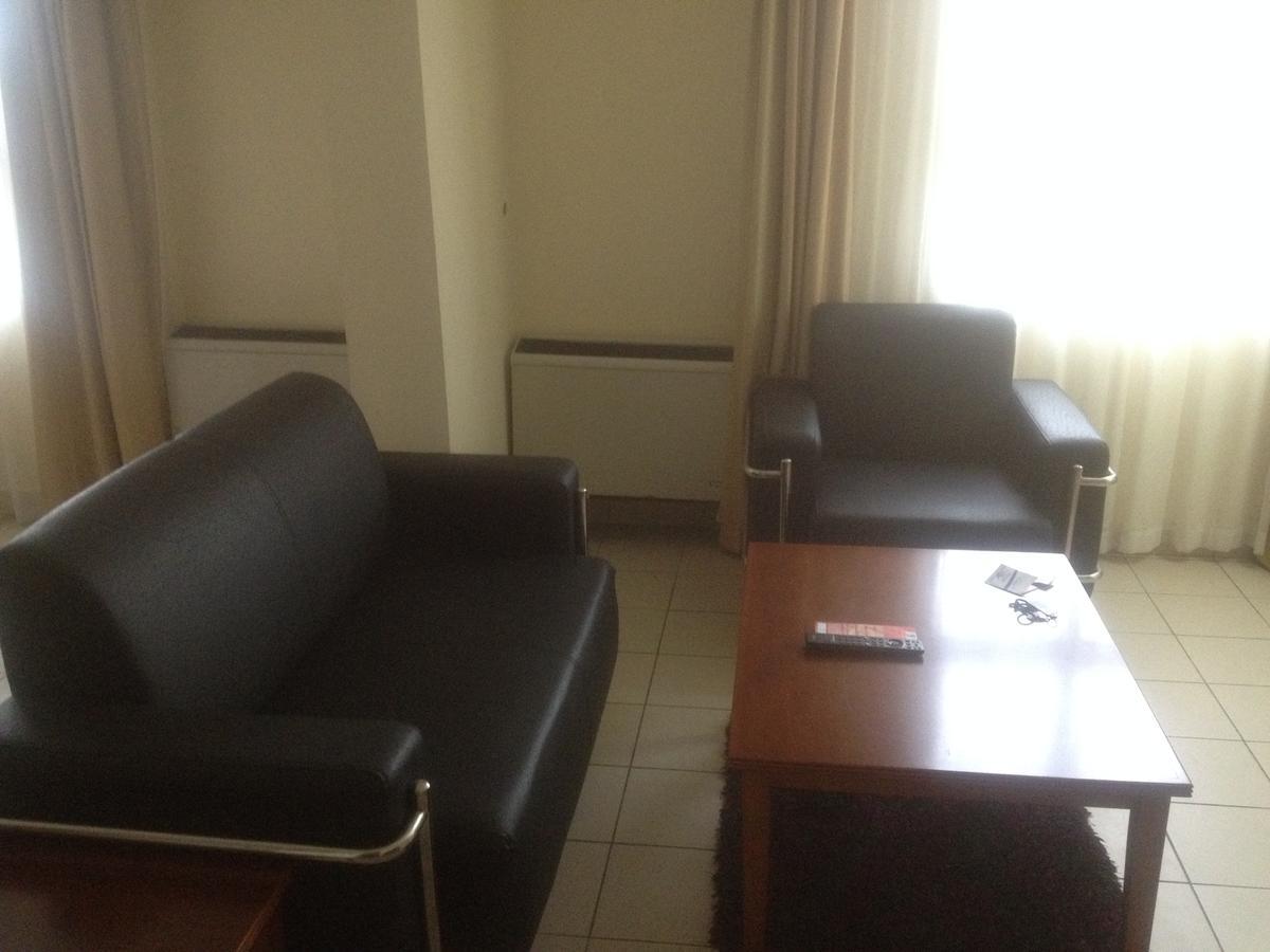 Tinapa Lakeside Hotel Calabar Exterior foto