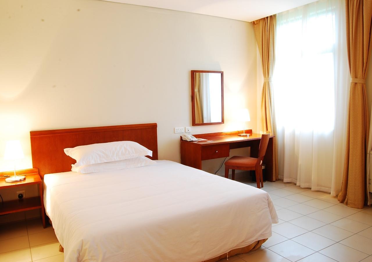 Tinapa Lakeside Hotel Calabar Exterior foto