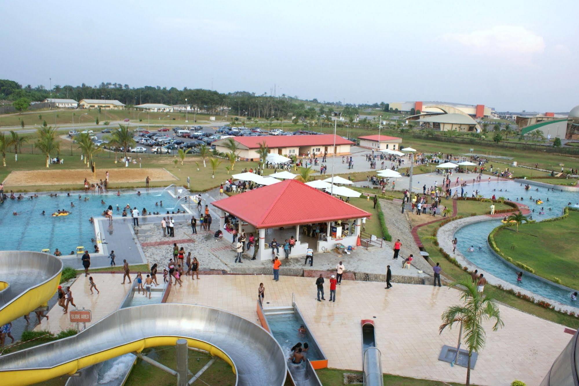 Tinapa Lakeside Hotel Calabar Exterior foto